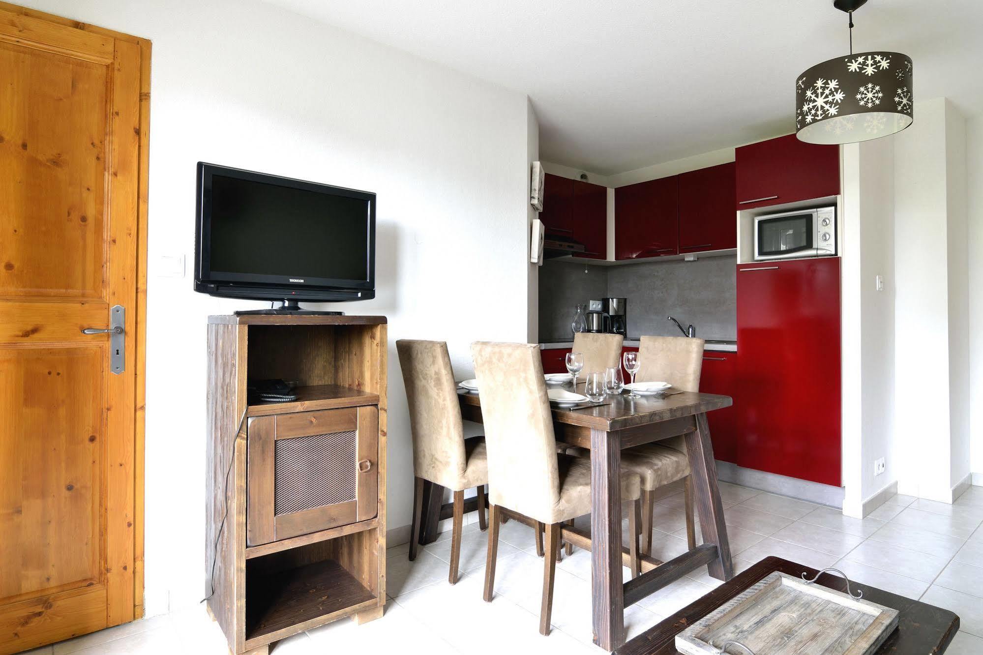 Residence Les Fermes - Lagrange Prestige Сен-Жерве-Ле-Бэн Экстерьер фото